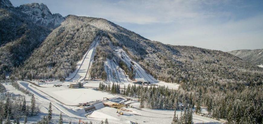 Apartma Anka *** Kranjska Gora Buitenkant foto