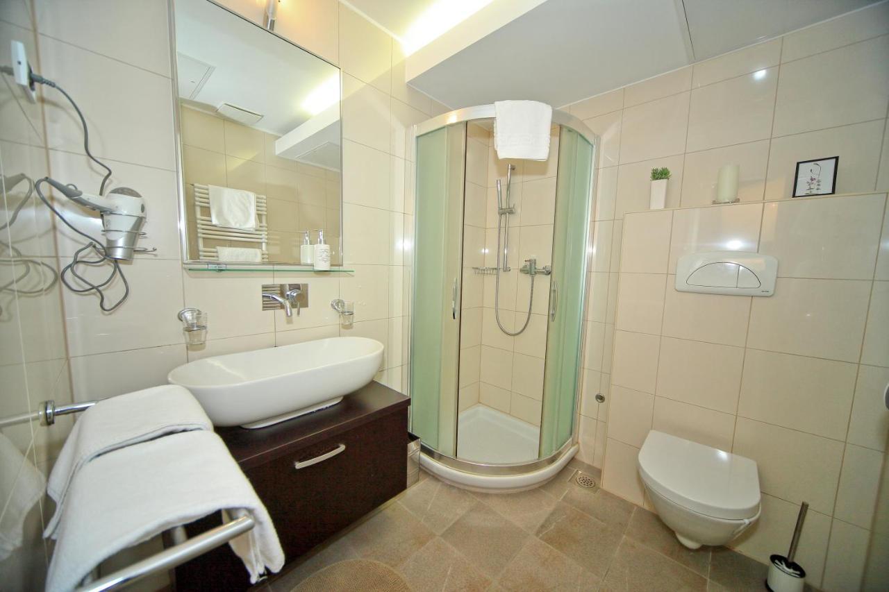 Apartma Anka *** Kranjska Gora Buitenkant foto